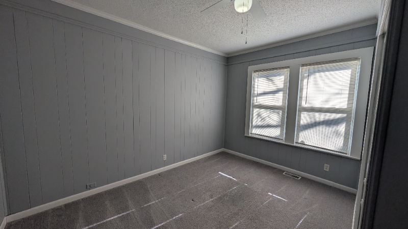 502 E State Ave - Photo 7 of 11