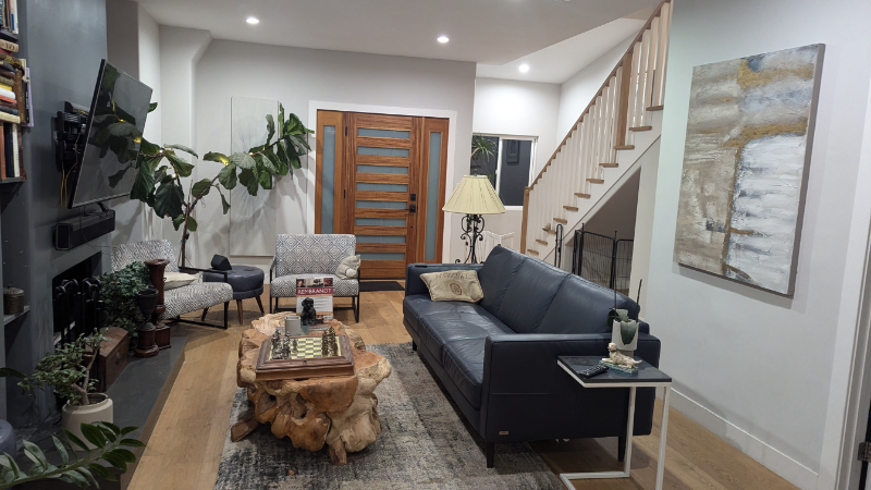 308 N Francisca Ave - Photo 4 of 13