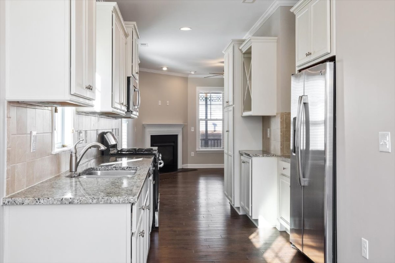 1849 Grandmaster Way - Photo 6 of 19