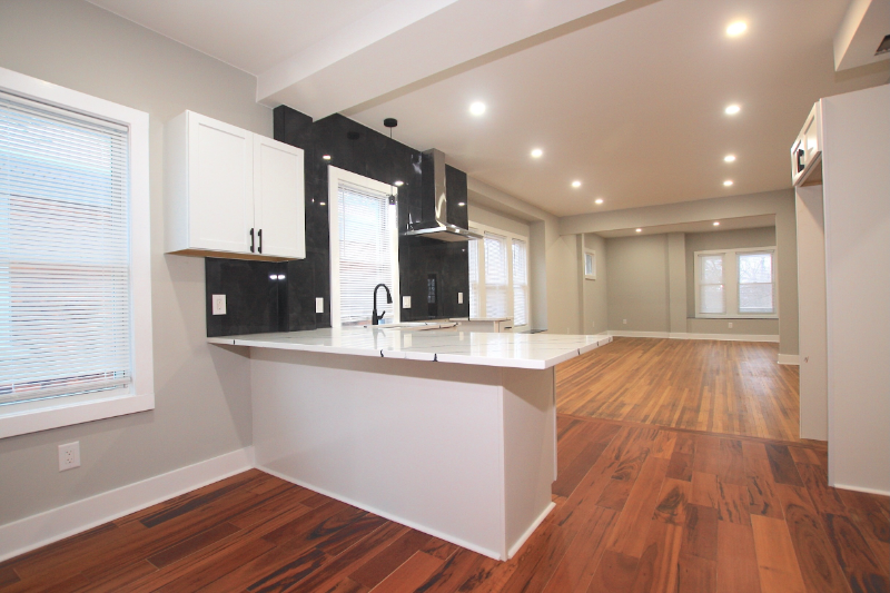 5016 Seminole St - Photo 3 of 19