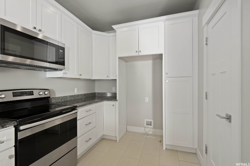 7869 S Siesta Dr - Photo 6 of 17