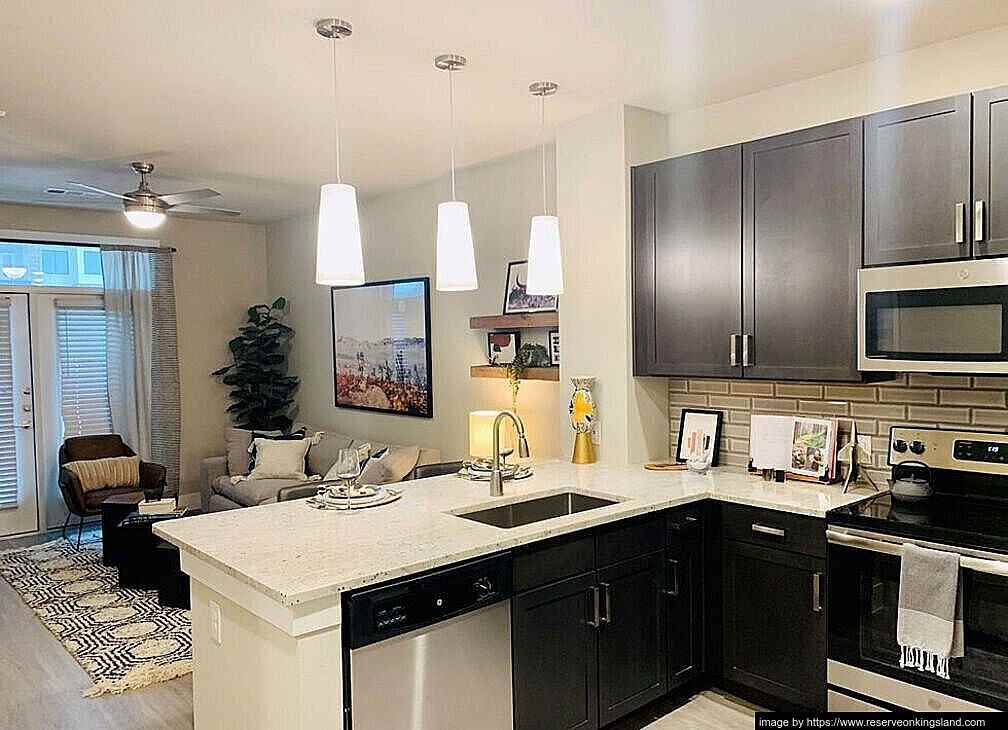 23403 Kingsland Boulevard - Photo 6 of 12