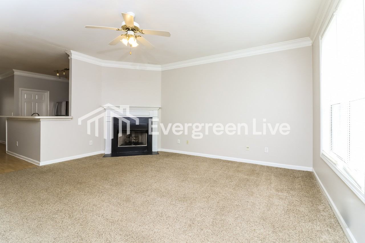 1972 Drennon Ave - Photo 3 of 13