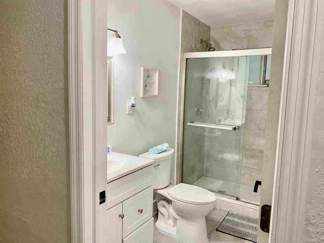 1353 9th St - Photo 2 of 10