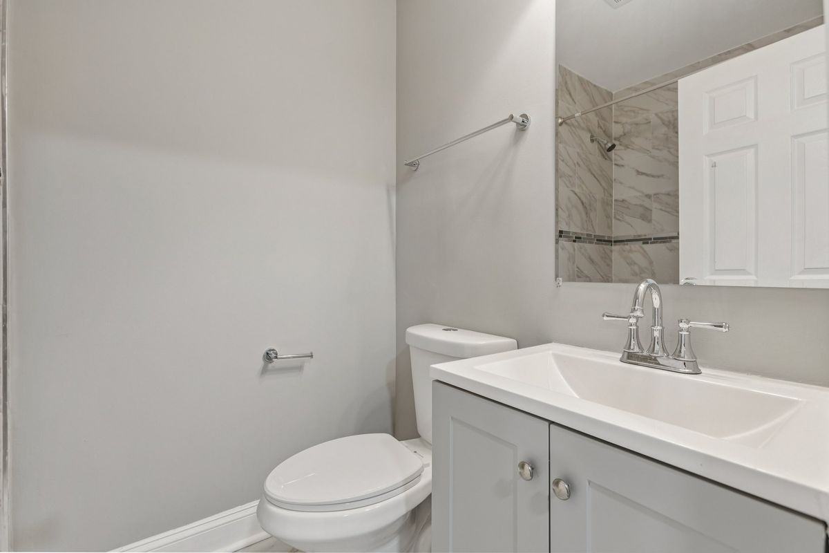 405 34th St Se - Photo 6 of 11