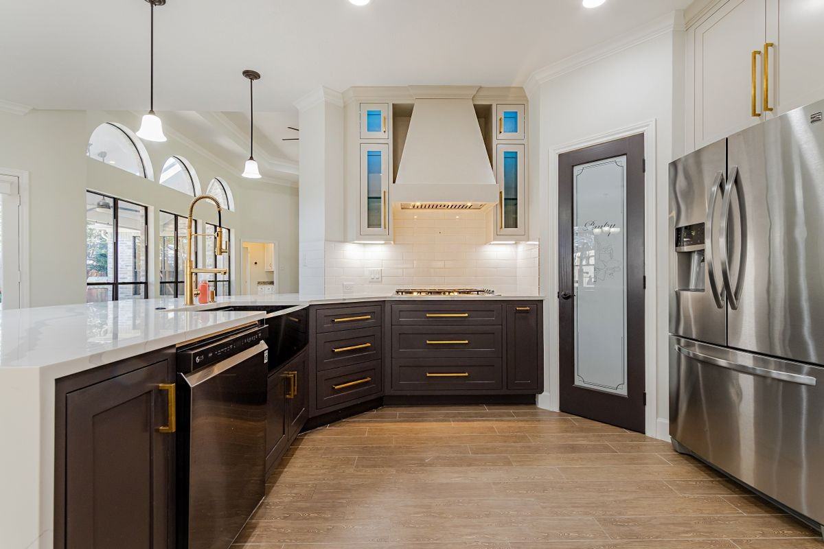 11630 Snowmass Dr - Photo 2 of 3