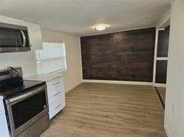 featured image of 736 NW 3d Avenue