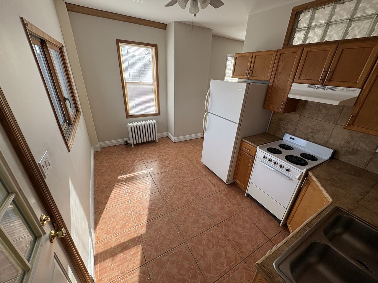 70 Carleton Avenue #3 - Photo 2 of 7