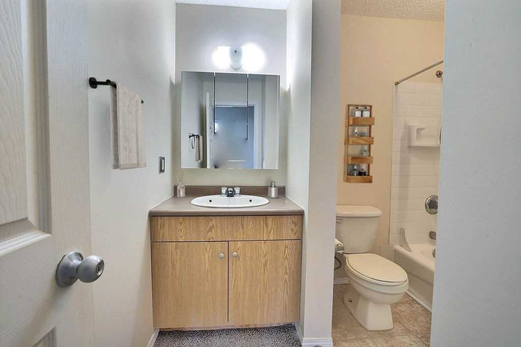 31 Angus Rd - Photo 3 of 7