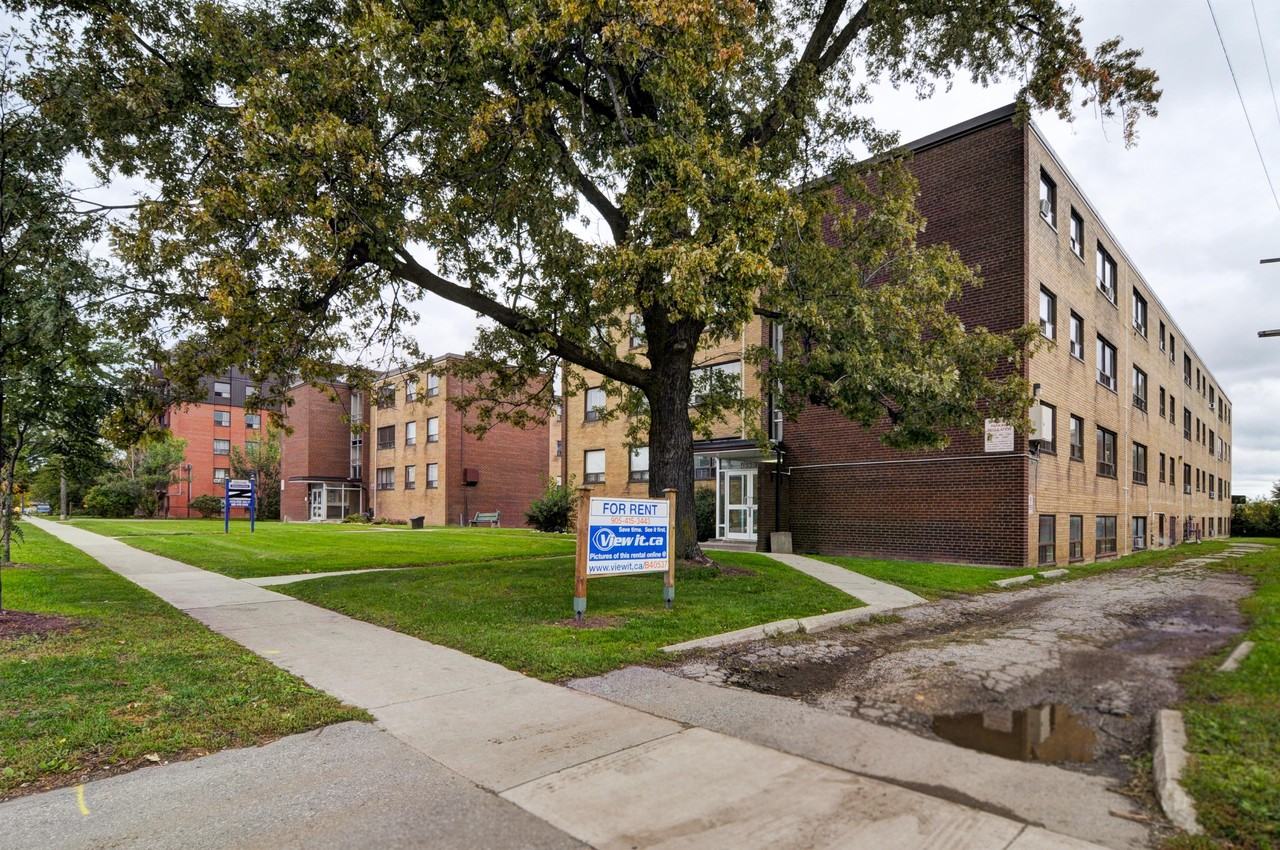 1545 Birchmount Apartments - Photo 3 of 50