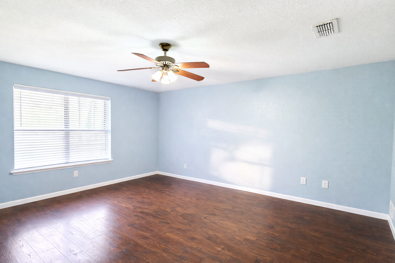 2092 Bronco Lane - Photo 7 of 20