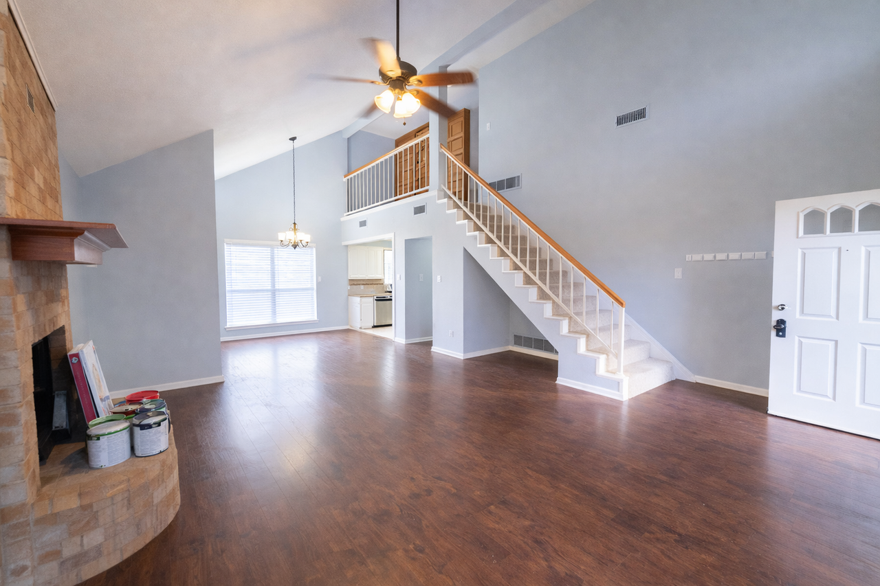 2092 Bronco Lane - Photo 2 of 20