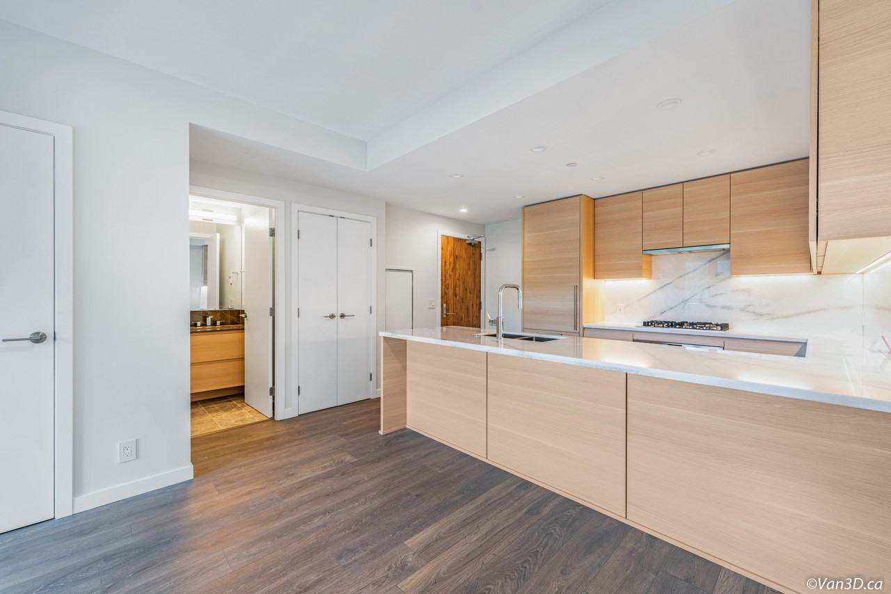 308 Morrissey Road #15XX - Photo 4 of 35