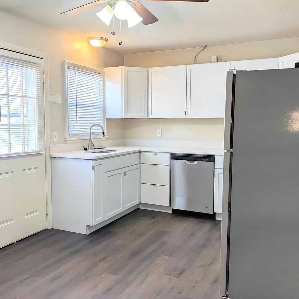 7333 62nd Ave N #7333 - Photo 3 of 31