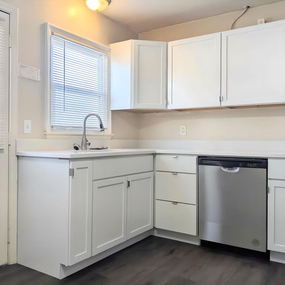 7333 62nd Ave N #7333 - Photo 5 of 31