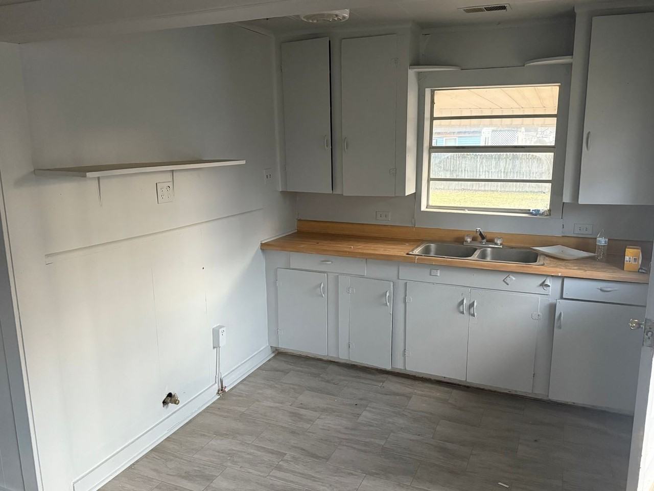 328 N Seventh - Photo 7 of 10
