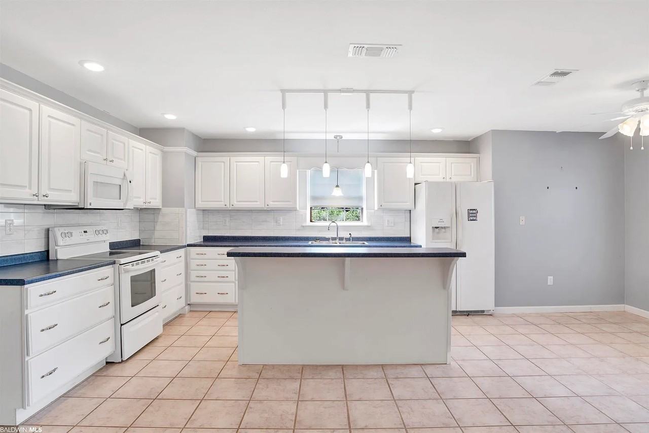 16200 South Ave #NA - Photo 6 of 21