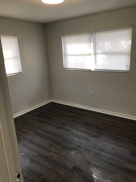 1852 Berg Rd - Photo 4 of 11