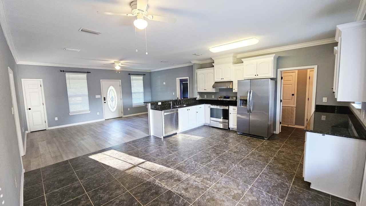 22210 7th St #NA - Photo 3 of 32