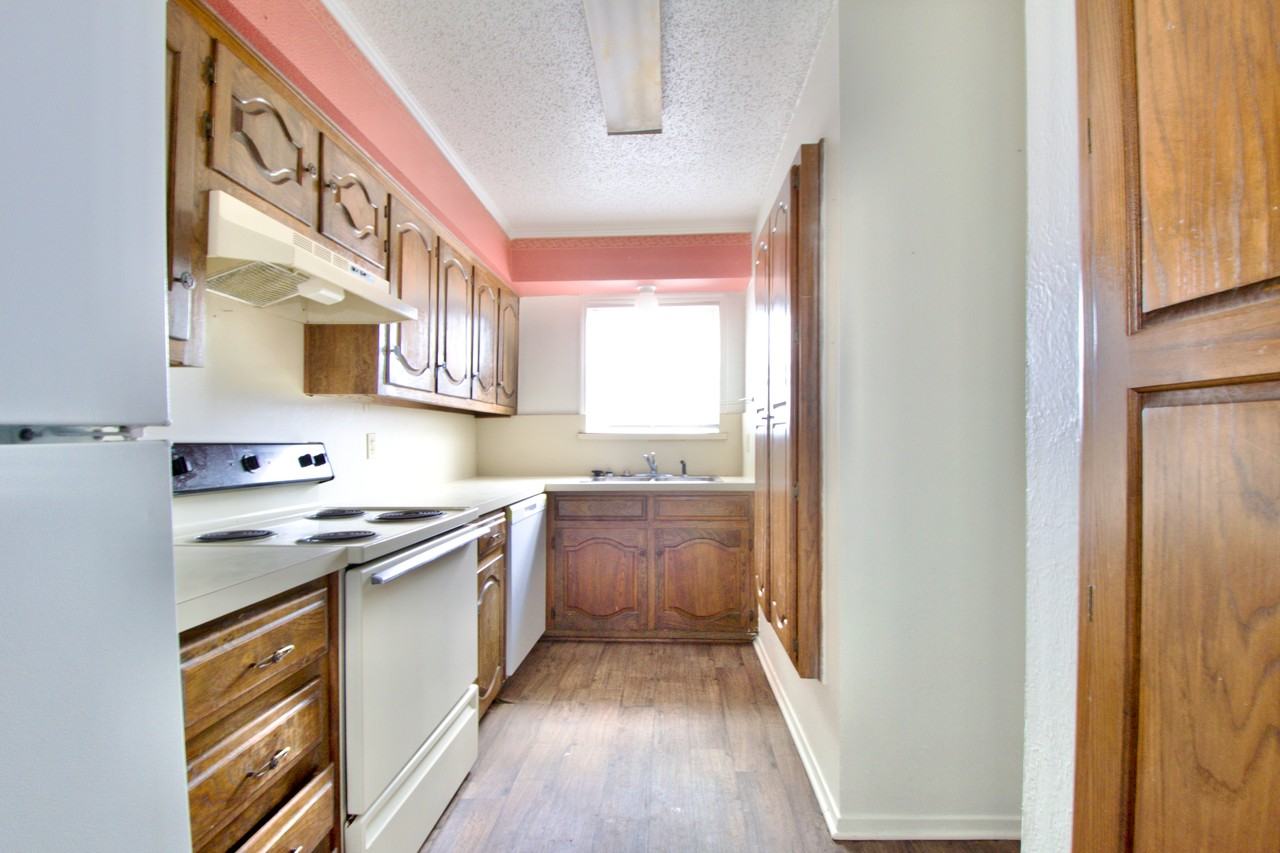 806 N 62nd St #806 - Photo 5 of 13