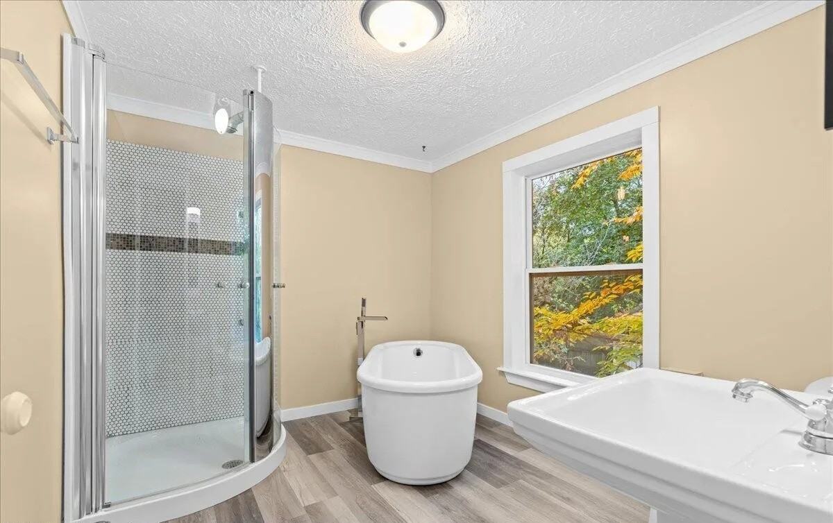 754 Princeton Ave #NA - Photo 3 of 15