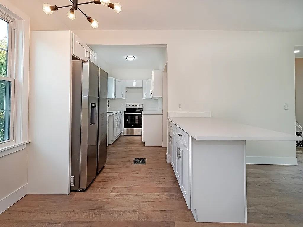 5707 Wellesley Ave #2 - Photo 3 of 23