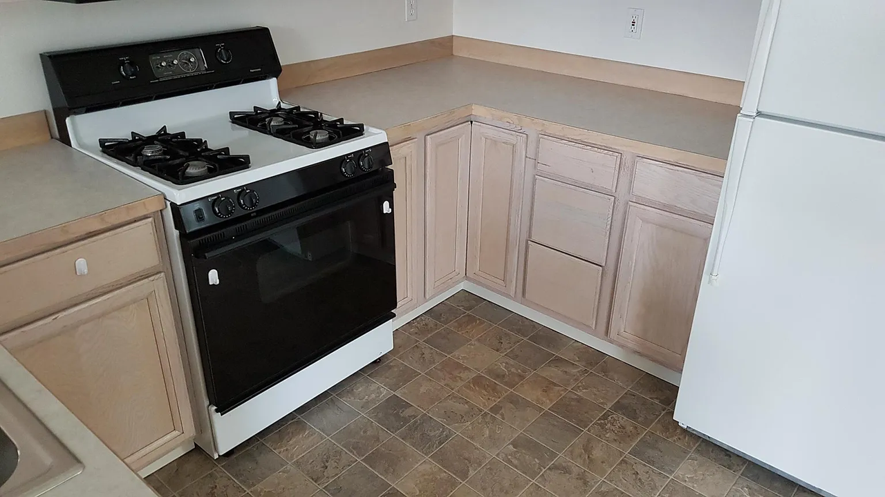 1571 Elcadore Dr #NA - Photo 5 of 21