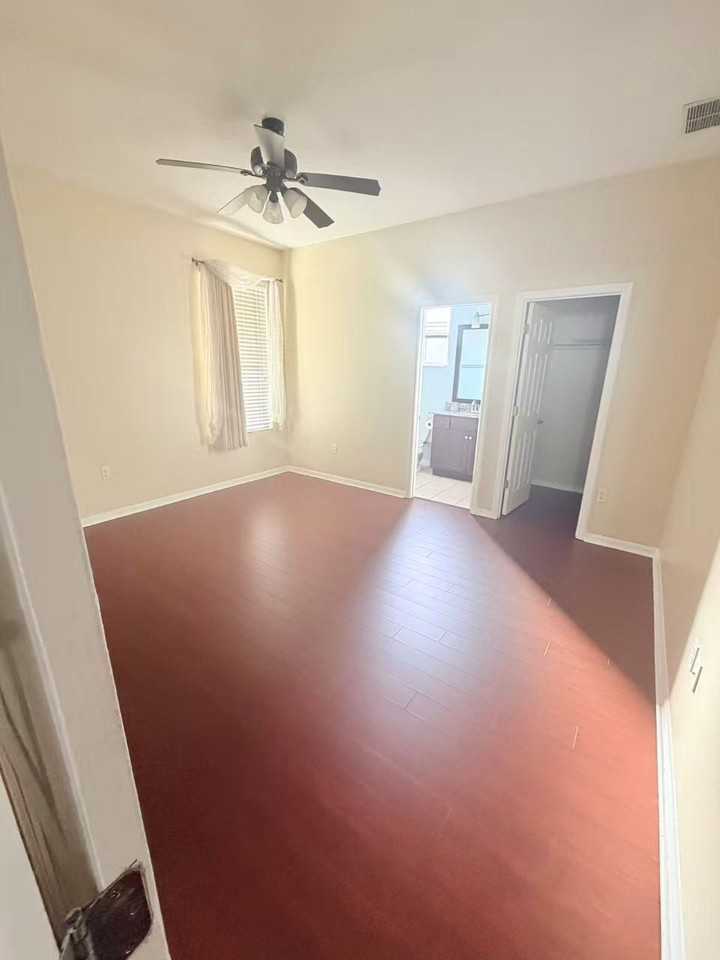 404 Bluff Pass Dr #NA - Photo 7 of 15