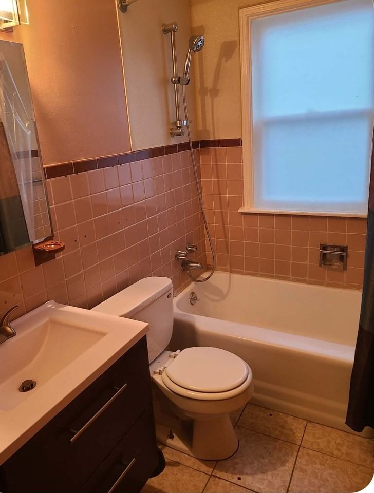 1848 E 7th St #1 - Photo 2 of 7