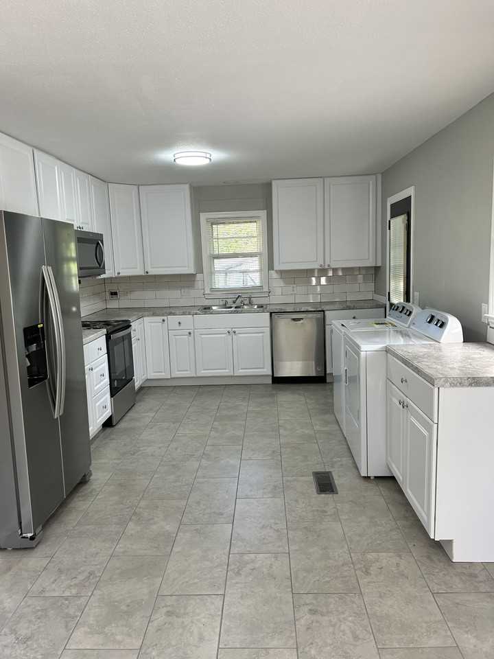 5305 Bayleaf Dr #NA - Photo 2 of 24