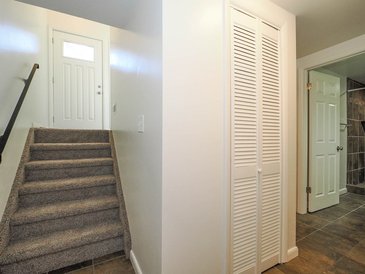 7248 S Ponderosa Dr #1 - Photo 6 of 25