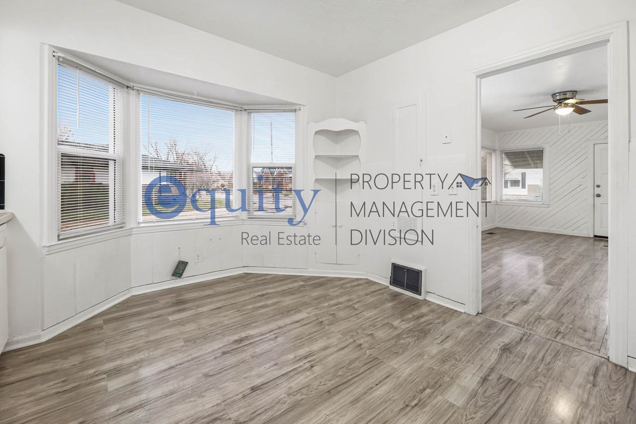 4880 S Wasatch St #1 - Photo 5 of 27