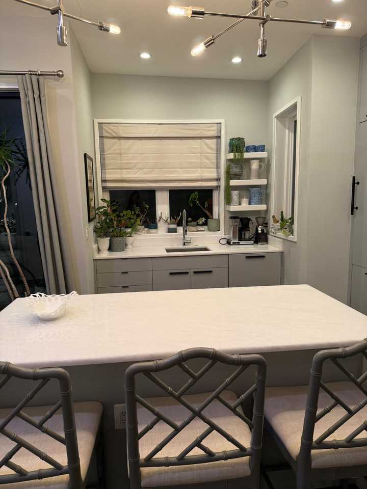 1100 W St Nw #2 - Photo 7 of 32