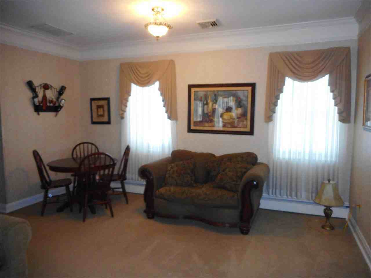 425 N Union Ave #1 - Photo 2 of 34