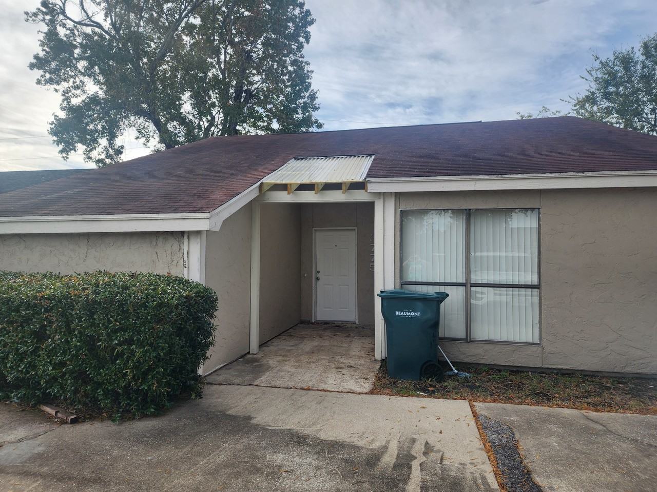 3775 Heatherwood Dr #1 - Photo 2 of 8