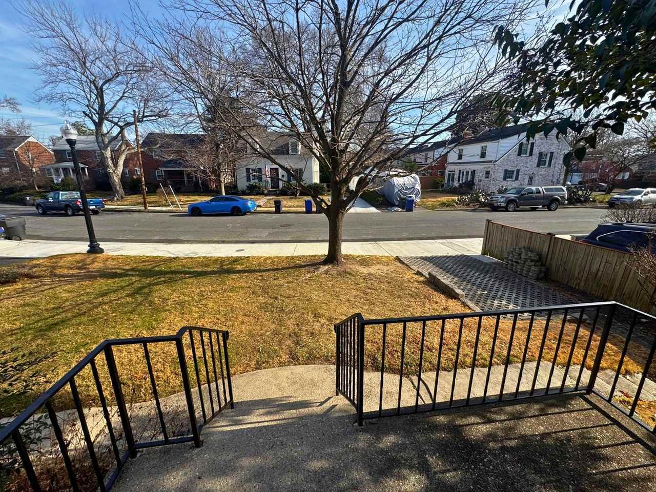 626 S Irving St - Photo 3 of 44