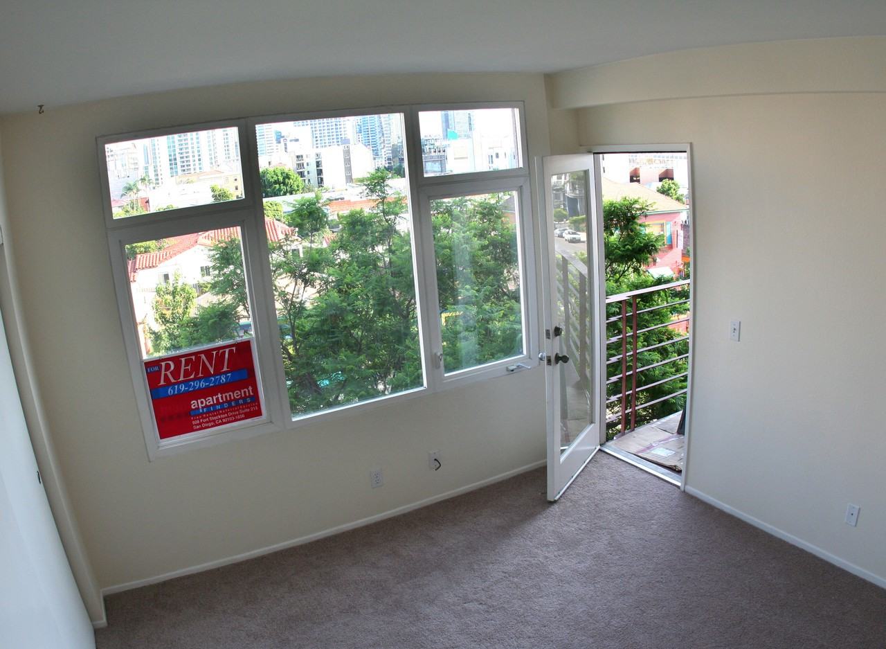 602 W Fir St #304 - Photo 7 of 27