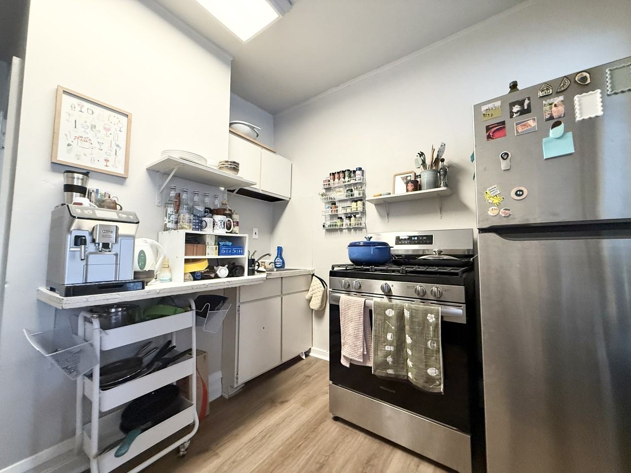 223 N Pinckney St #223 - Photo 7 of 12