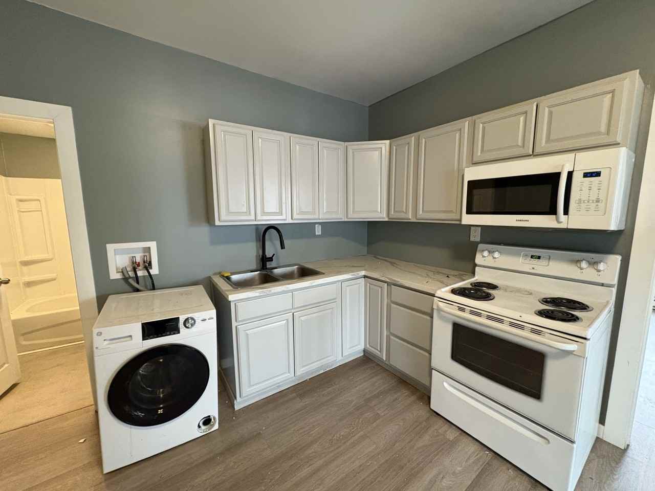 55 53-55 Albert Street - 3 #3 - Photo 2 of 8