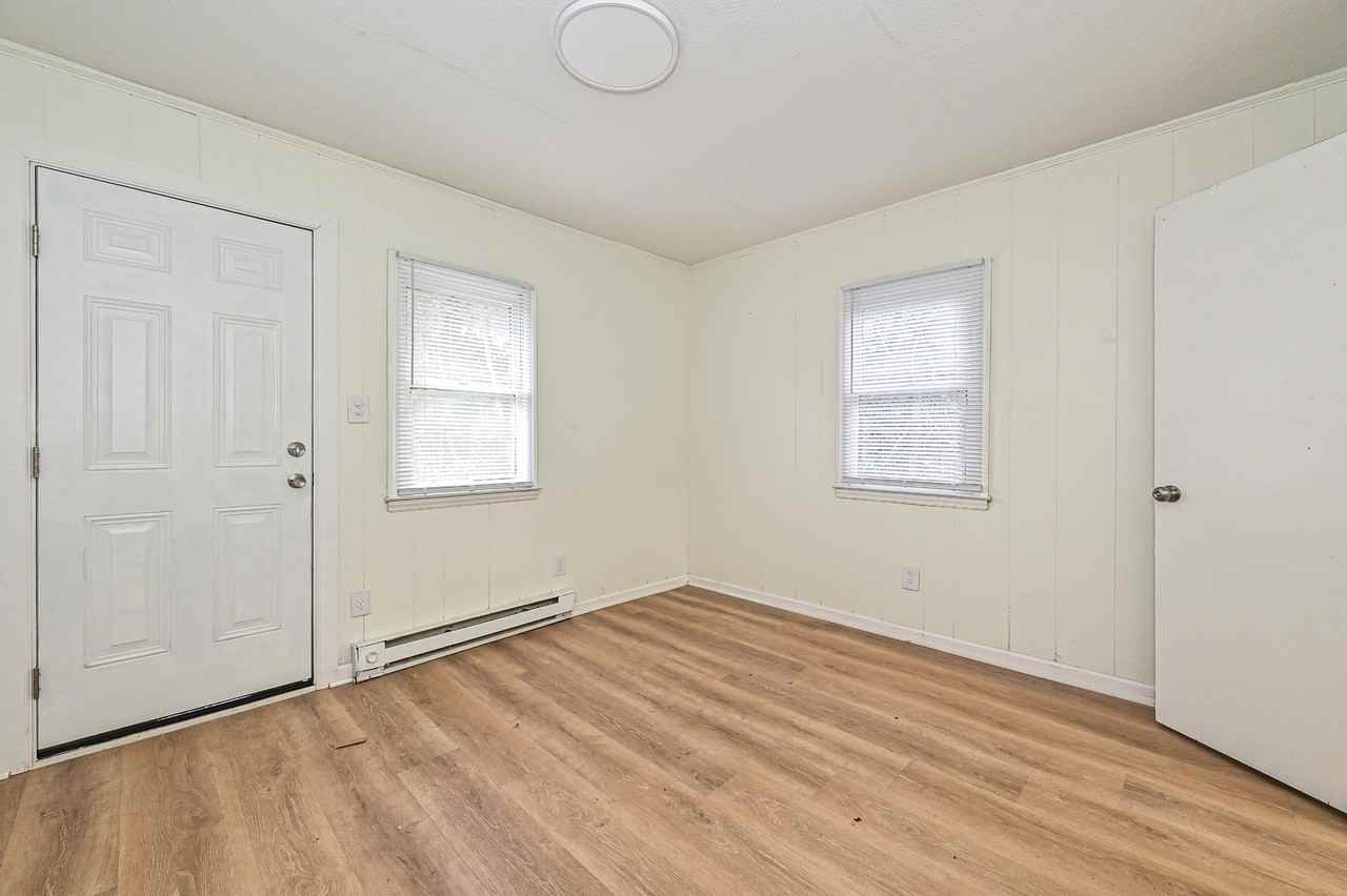 300 E Hudson St #1 - Photo 3 of 12