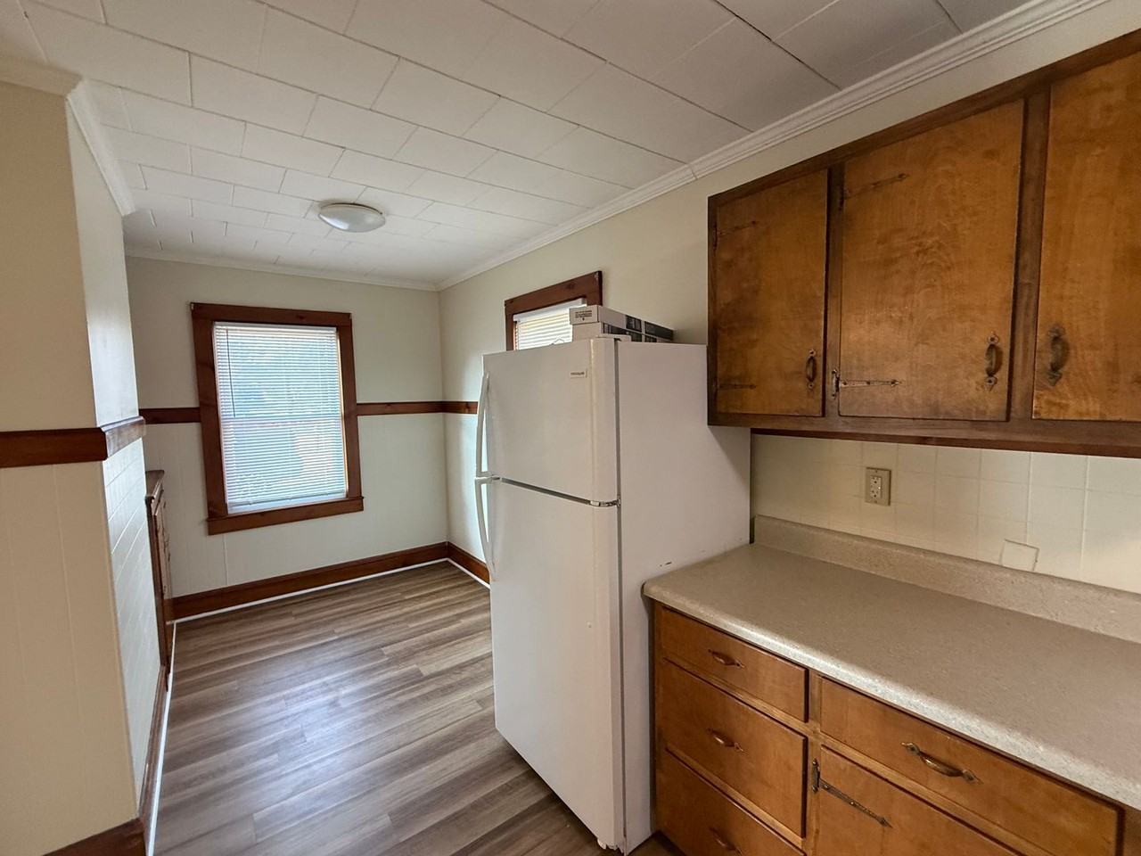 506 E Harden St - Photo 6 of 20