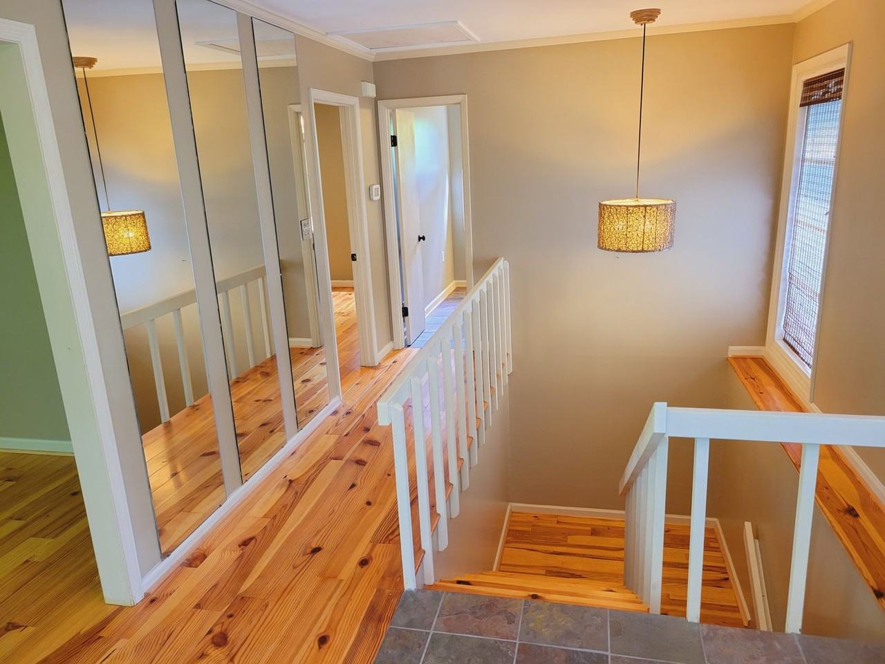 984 Shades Crest Rd - Photo 3 of 28