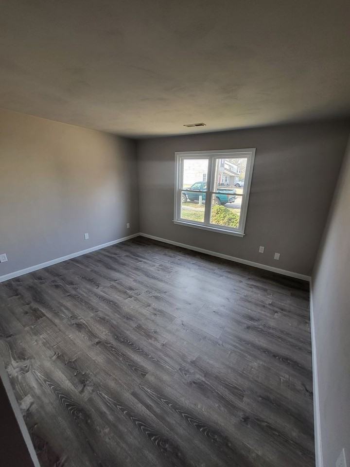 1510 Hummingbird Ln - Photo 5 of 12