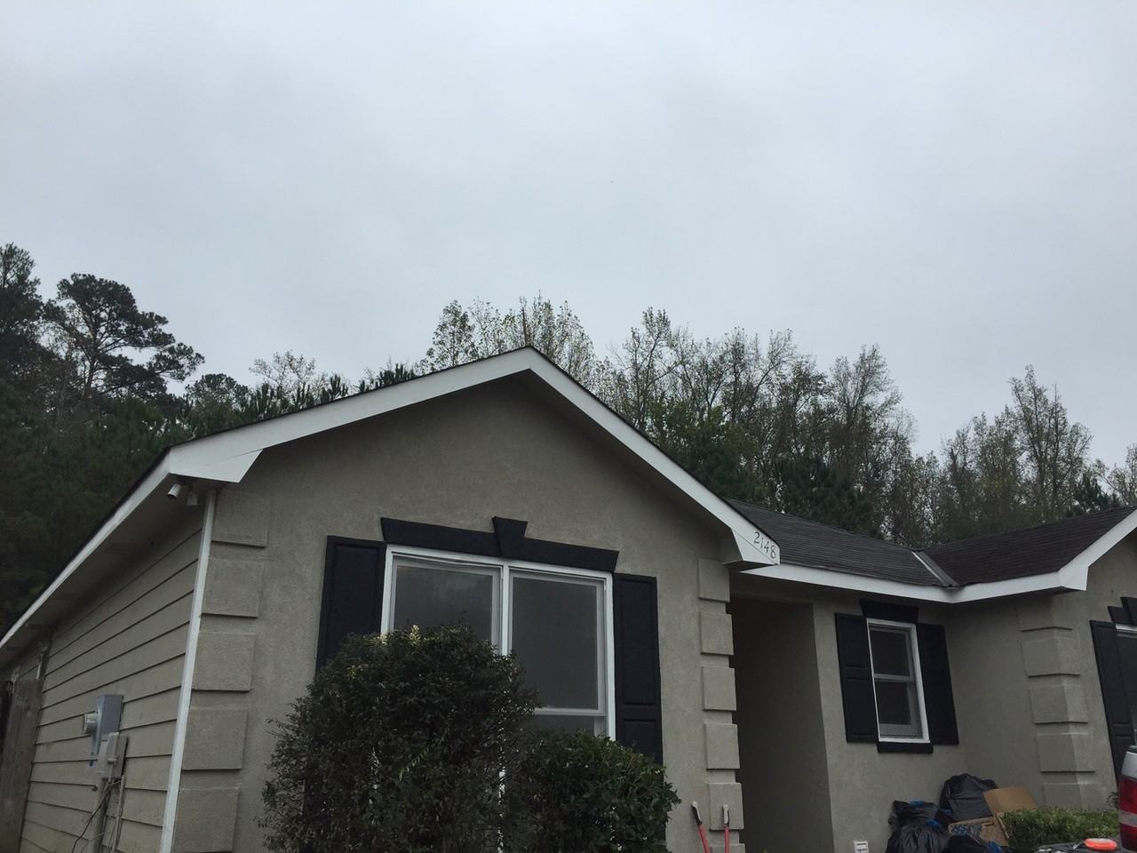 2148 Hunter Ct - Photo 2 of 14