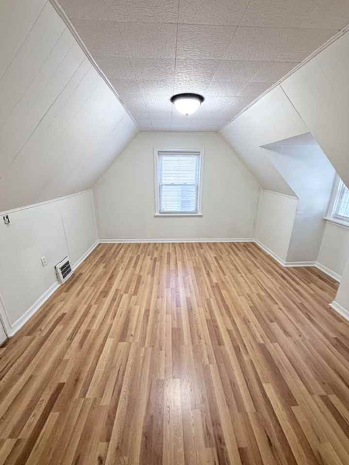 258 Conniston Ave - Photo 7 of 19