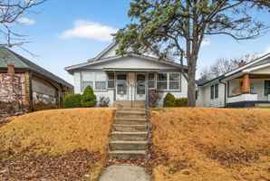 featured image of 506 506 - 508 Emerson Ave