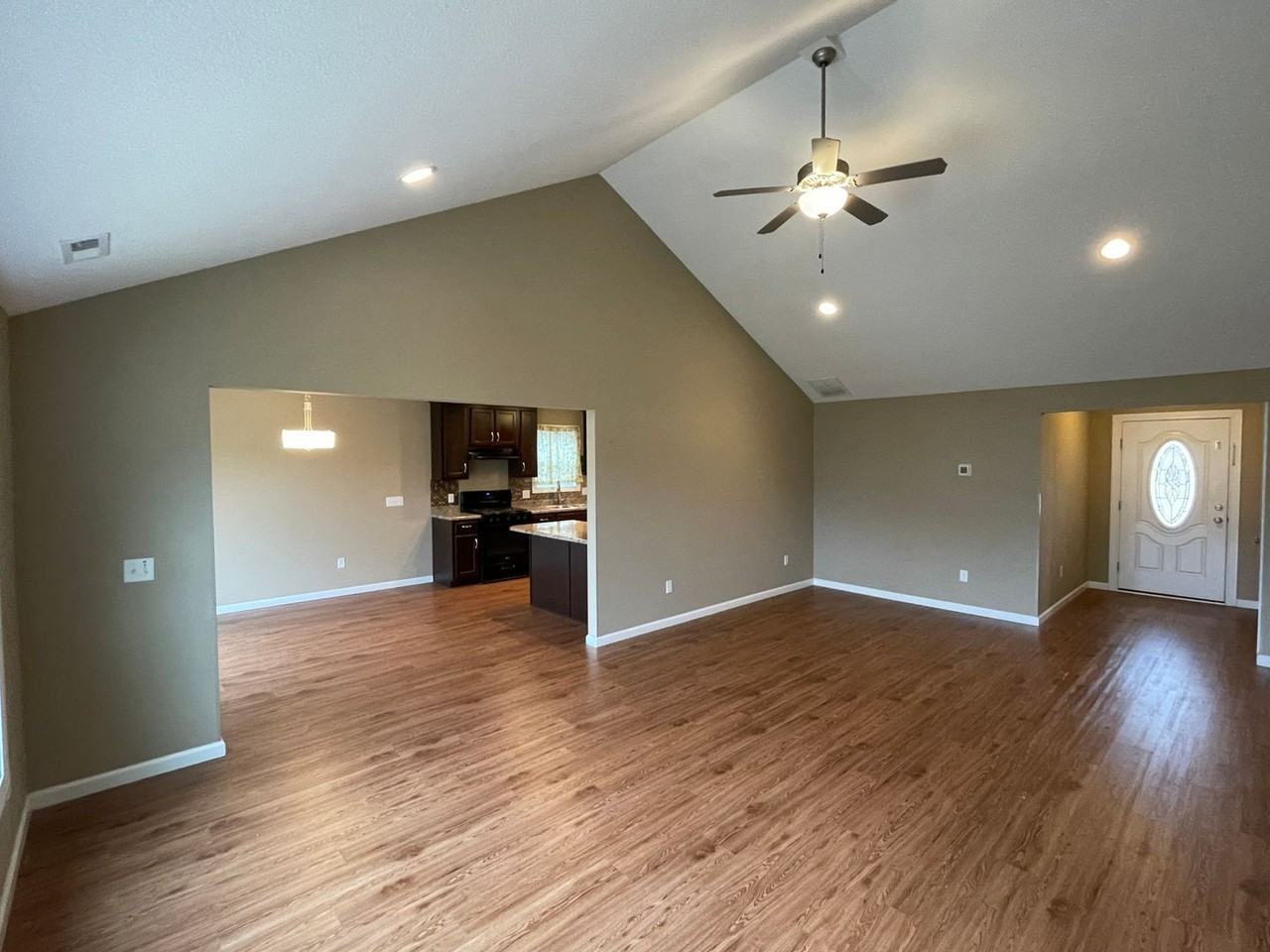 17225 Hudson Cv - Photo 7 of 29