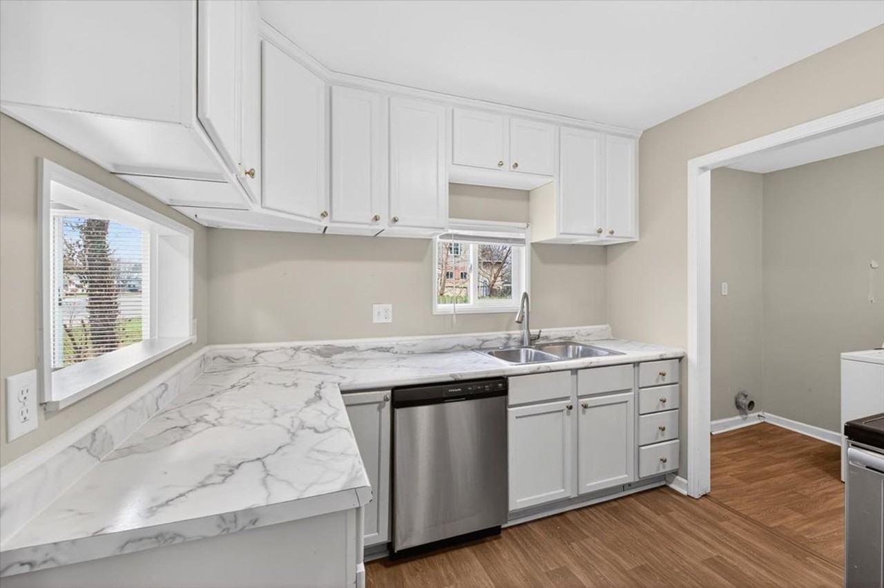 3610 N Emerson Ave - Photo 6 of 16