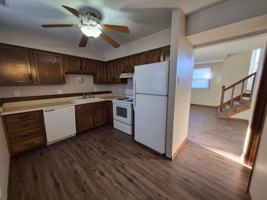 featured image of 1761 E Lacona Ave