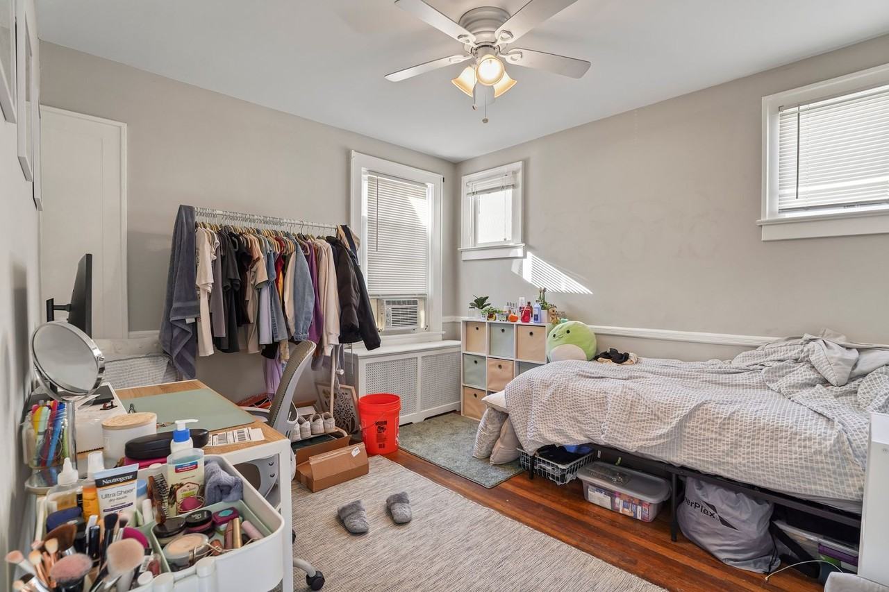 58 Harrop Pl - Photo 5 of 20